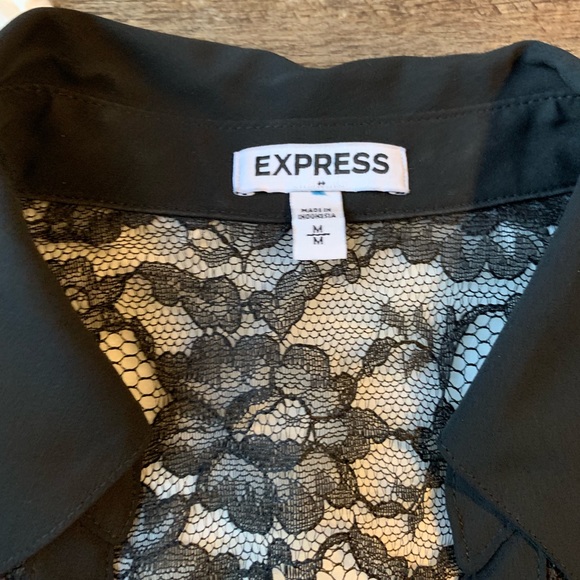 ❤️ SOLD Express lace button down shirt - Picture 3 of 7